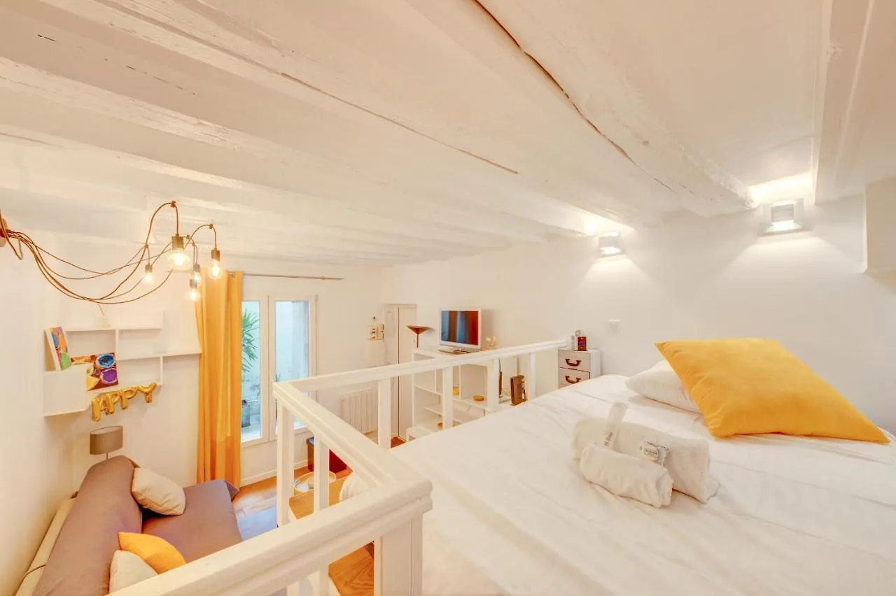 Studio Atypique Proche Canal Saint-Martin Apartment Paris France